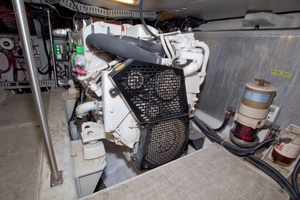 All Hanz on Deck II 46ft Carver Yacht For Sale