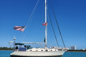 45' Island Packet 2006