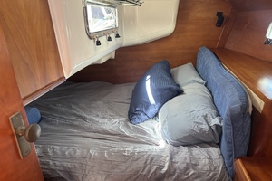 Eclipse 35ft Freedom Yacht For Sale