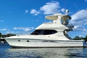 A Whole New World 50ft Silverton Yacht For Sale