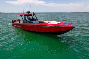 IN THE RED yacht for sale