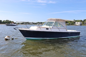 THE ENDLESS SUMMER 25ft Hunt Yachts Yacht For Sale