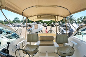 THE ENDLESS SUMMER 25ft Hunt Yachts Yacht For Sale