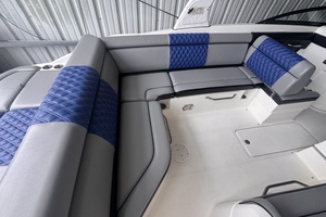 27ft Sea Ray Yacht For Sale