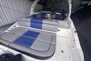 27ft Sea Ray Yacht For Sale
