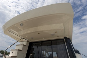 55FT (16.76M) SEA RAY