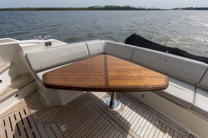 55FT (16.76M) SEA RAY