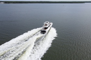55FT (16.76M) SEA RAY