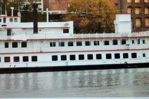 149FT (45.42M) CUSTOM Worth Avenue Yachts