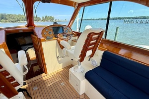 Halcyon 34ft Hinckley Yacht For Sale