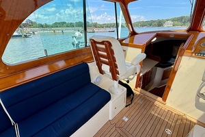 Halcyon 34ft Hinckley Yacht For Sale