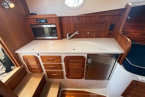 Halcyon 34ft Hinckley Yacht For Sale