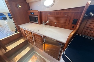 Halcyon 34ft Hinckley Yacht For Sale