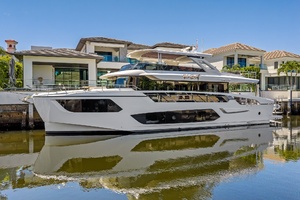 R Boat 75ft Absolute Yacht For Sale