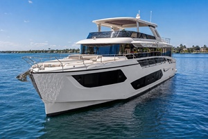 R Boat 75ft Absolute Yacht For Sale