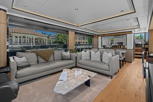 R Boat 75ft Absolute Yacht For Sale