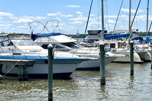 30ft Sea Ray Yacht For Sale