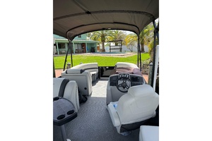 23ft Starcraft Yacht For Sale