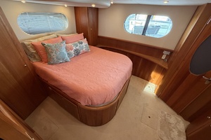 43ft Silverton Yacht For Sale