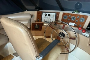 BEACH HOUSE 47ft Bayliner Yacht For Sale