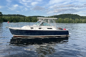 26ft Back Cove Yacht For Sale