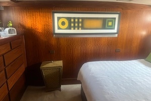 Top Cookie 60ft Hatteras Yacht For Sale