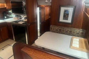 Top Cookie 60ft Hatteras Yacht For Sale