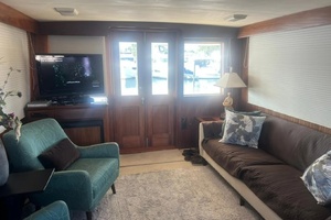 Top Cookie 60ft Hatteras Yacht For Sale