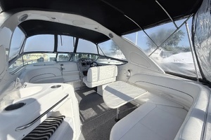 31ft Bayliner Yacht For Sale