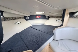 31ft Bayliner Yacht For Sale