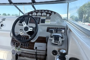 31ft Bayliner Yacht For Sale