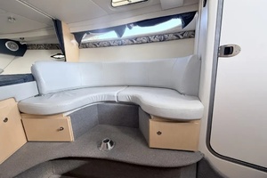 31ft Bayliner Yacht For Sale