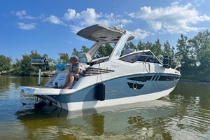 28ft Cobrey Yacht For Sale