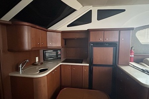 39ft Silverton Yacht For Sale
