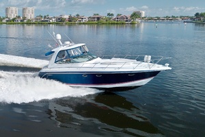 Pura Vida 40ft Formula Yacht For Sale