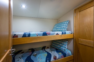 WINDY CAY 58ft Buddy Davis Yacht For Sale