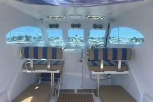 SCRIMSHAW 30ft Mainship Yacht For Sale