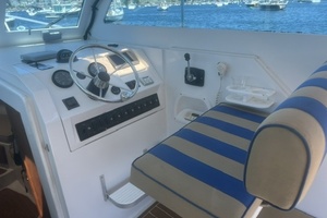 SCRIMSHAW 30ft Mainship Yacht For Sale