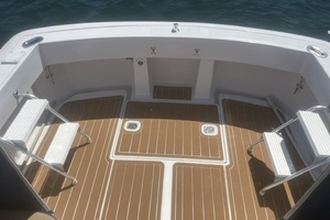 SCRIMSHAW 30ft Mainship Yacht For Sale