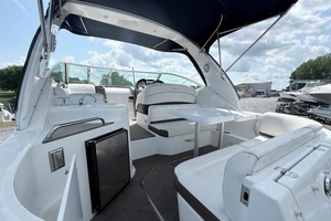 30ft Cruisers Yachts Yacht For Sale