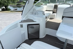 30ft Cruisers Yachts Yacht For Sale