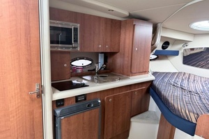 30ft Cruisers Yachts Yacht For Sale