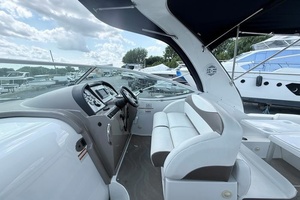 30ft Cruisers Yachts Yacht For Sale