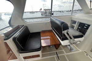 The Pearl 33ft True North Yacht For Sale