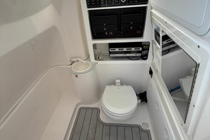 28ft Sea Fox Yacht For Sale