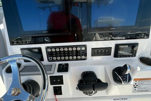 28ft Sea Fox Yacht For Sale