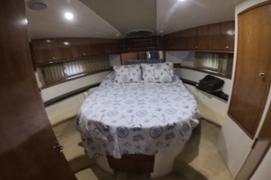 46ft Carver Yacht For Sale
