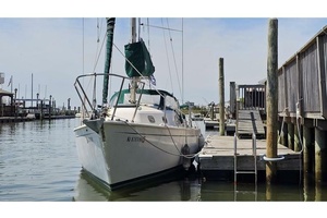 Windancer 30ft Pearson Yacht For Sale