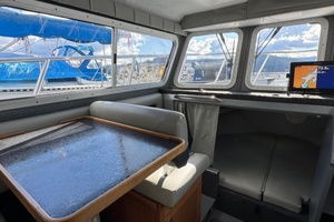 27ft KingFisher Yacht For Sale