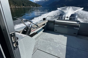 27ft KingFisher Yacht For Sale